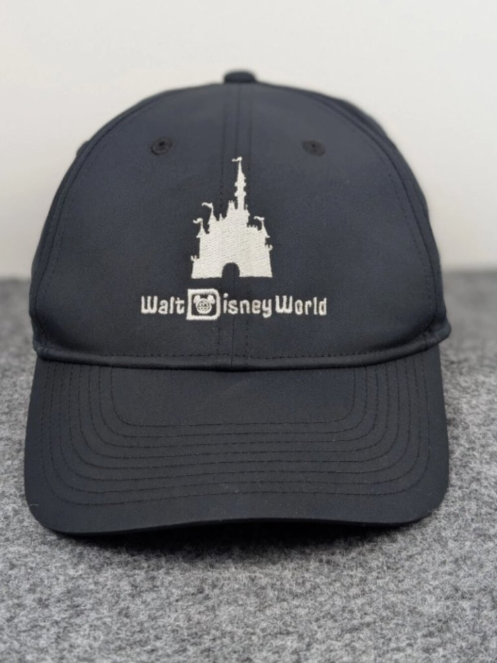 Nike Walt Disney World Hat Cap Strap Back Lightweight Embroidered Dri FIT Mens